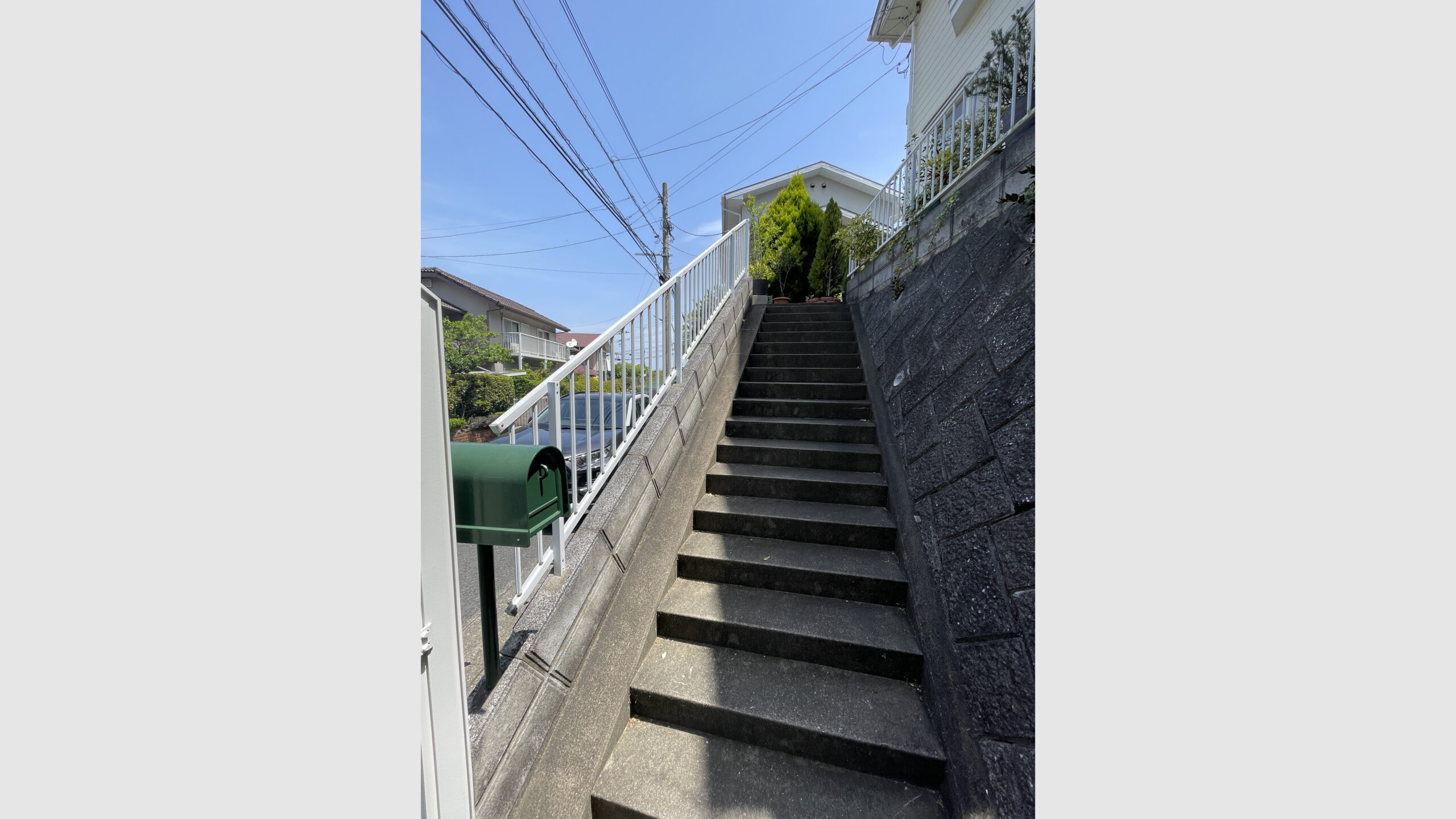 屋外階段への手すり取り付け工事
